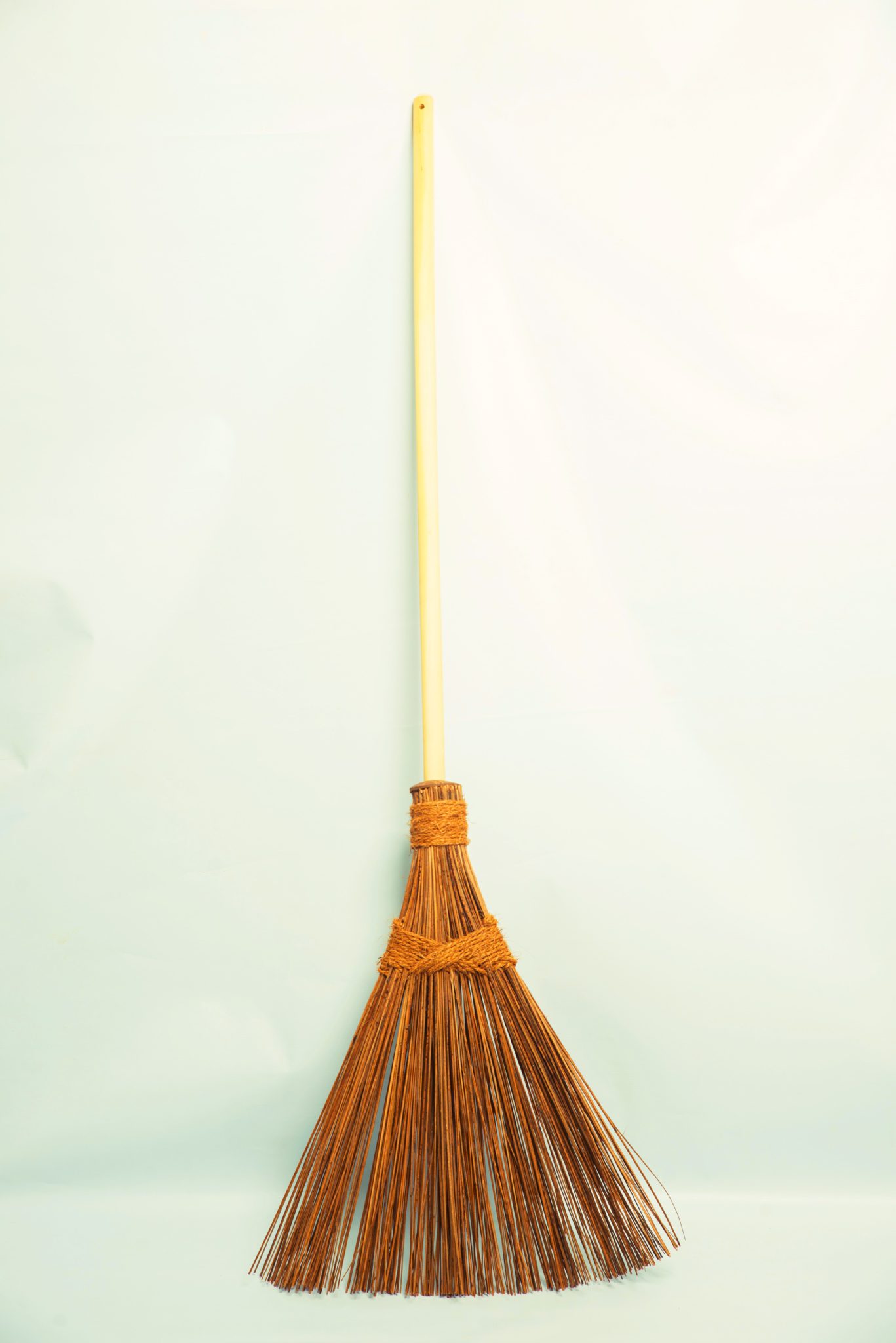 Coconut Ekel Broom – Plastic Alternative Products by ZeroPlastic ...